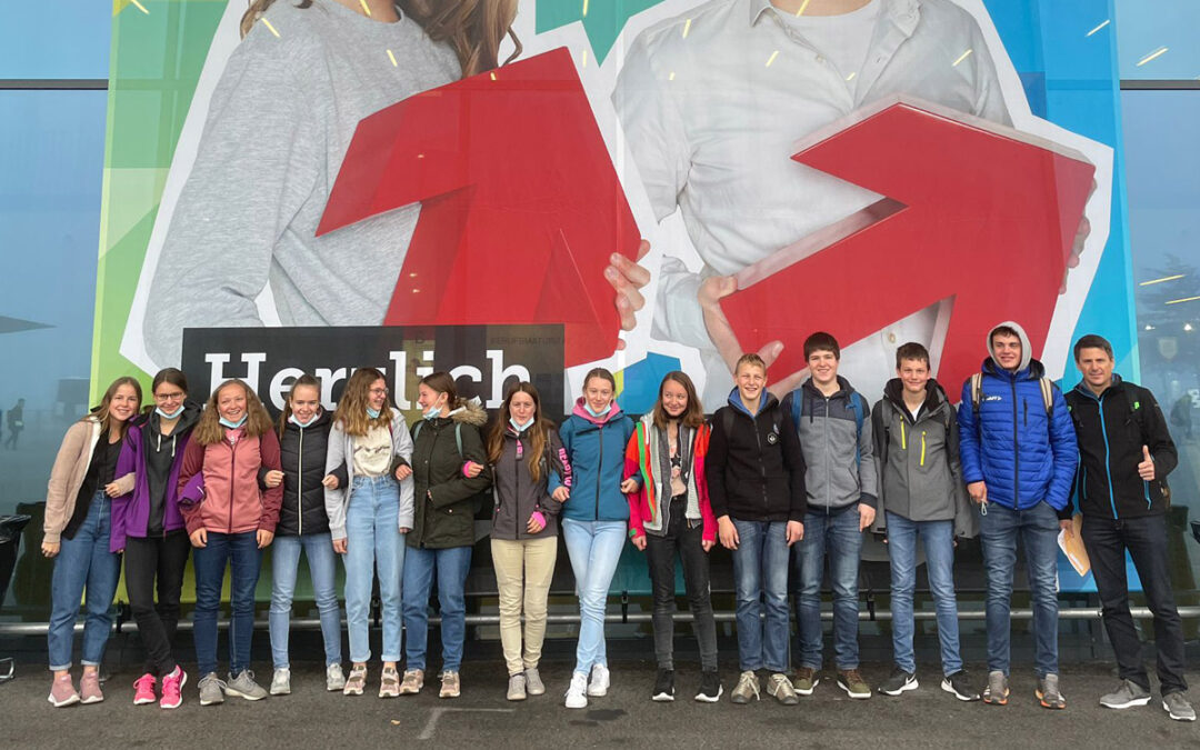 Die 2. OS besucht die ZEBI