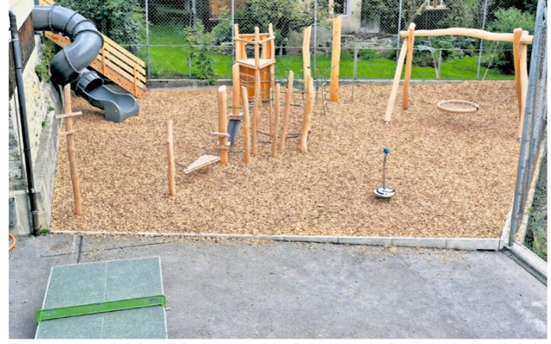Urner Wochenblatt: neuer Spiel- und Pausenplatz